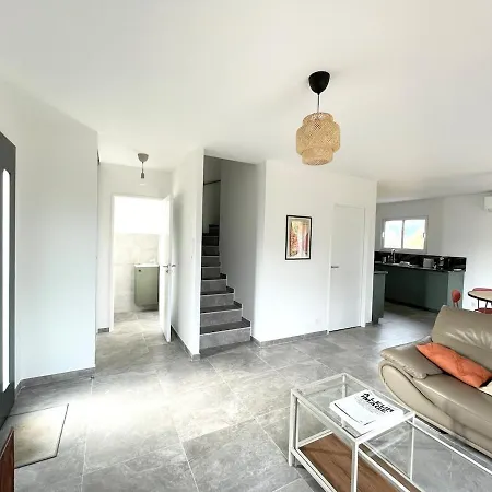 Gala - Maison Familiale Neuve, Calme Et Nature