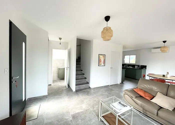 Gala - Maison Familiale Neuve, Calme Et Nature